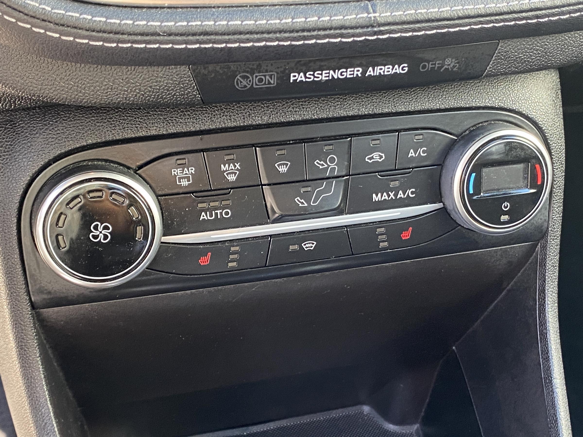 Ford Fiesta, 2018 - pohled č. 15