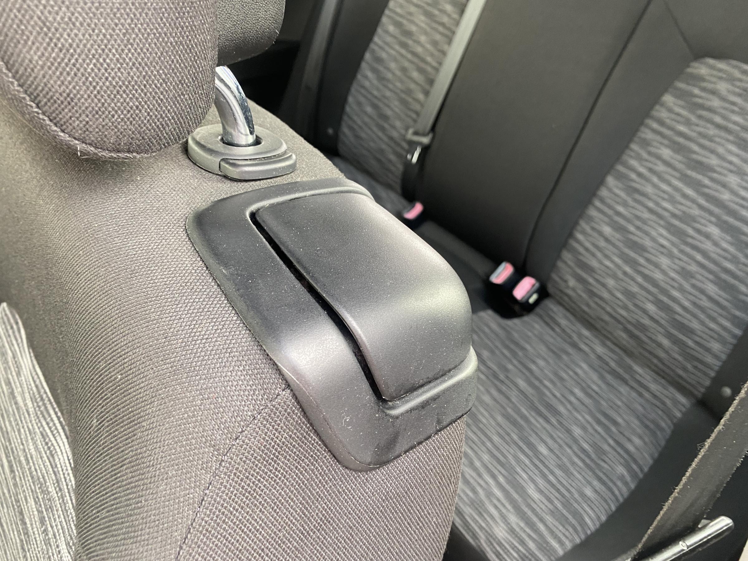 Kia Pro-Ceed, 2008 - pohled č. 15