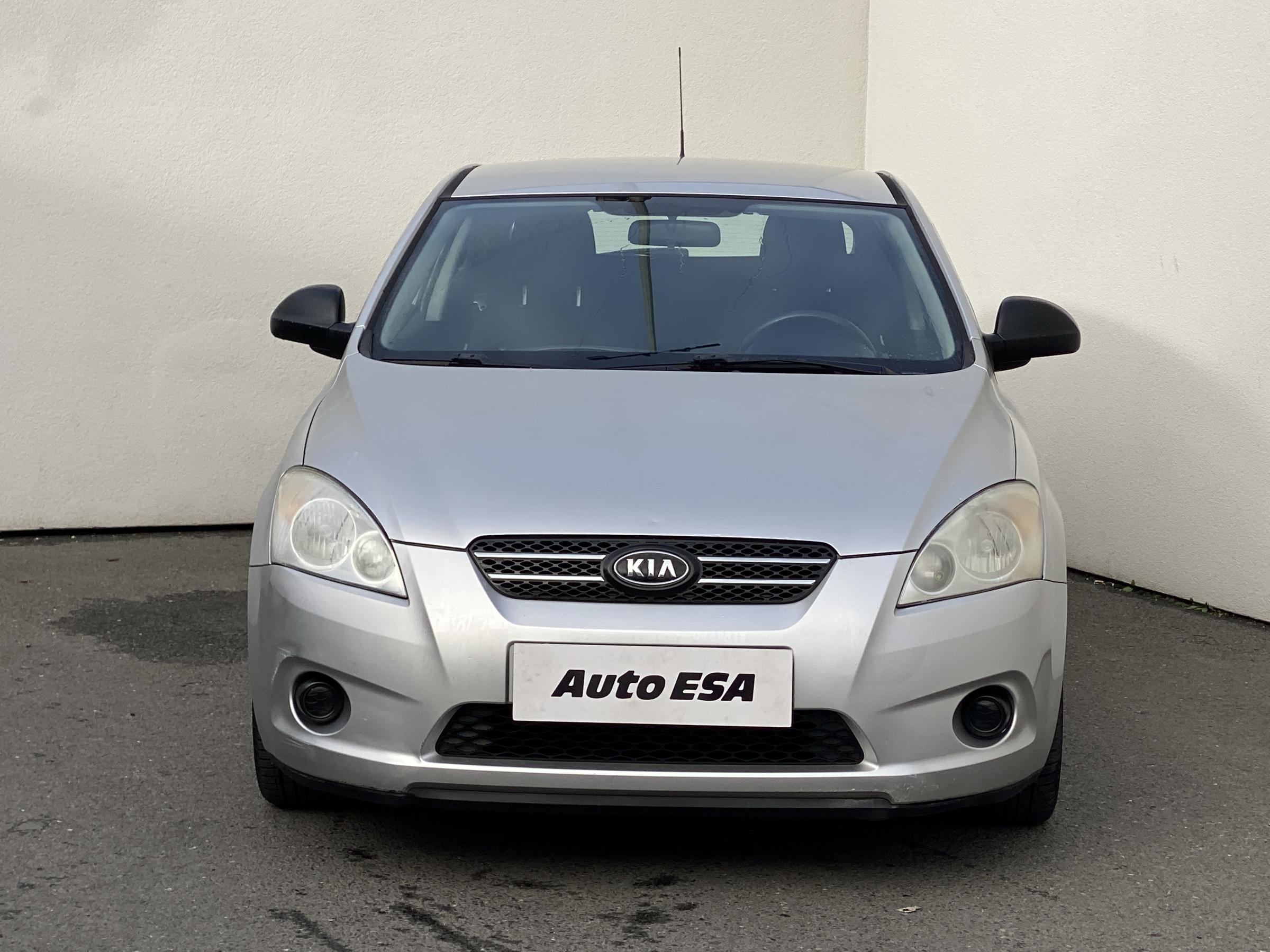 Kia Pro-Ceed, 2008 - pohled č. 2