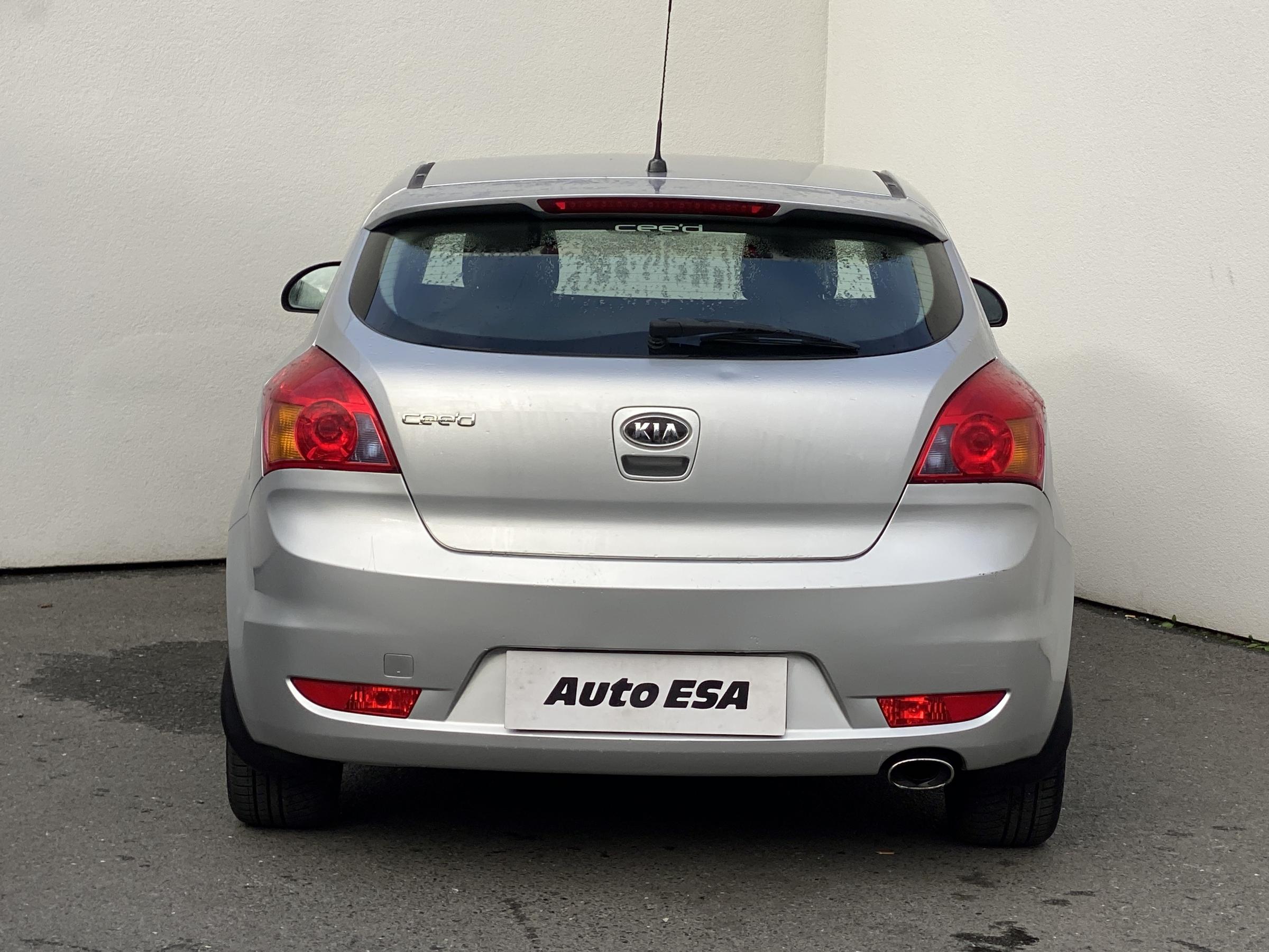 Kia Pro-Ceed, 2008 - pohled č. 5