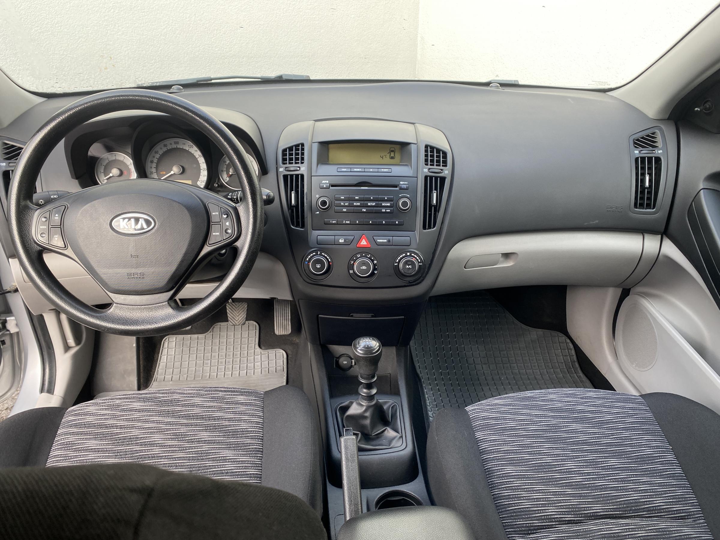 Kia Pro-Ceed, 2008 - pohled č. 8