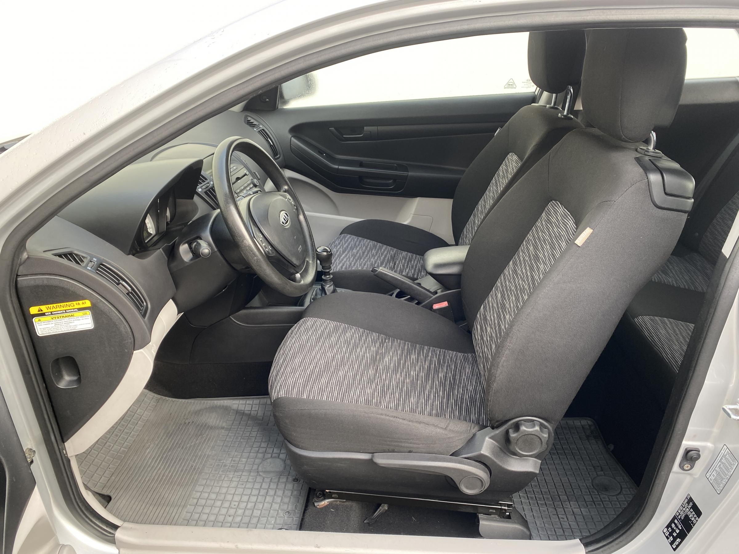 Kia Pro-Ceed, 2008 - pohled č. 9