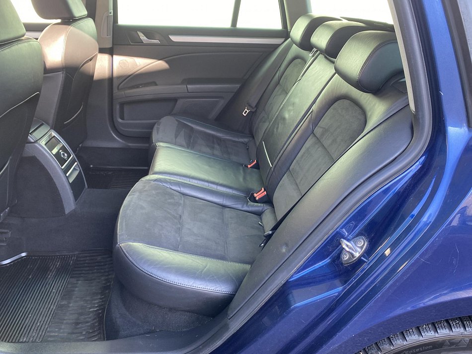 Škoda Superb II 2.0 TDi 