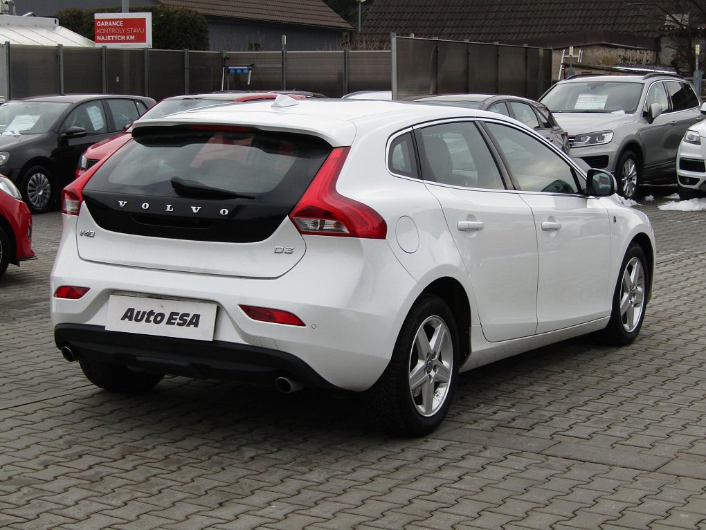 Volvo V40 2.0 D 