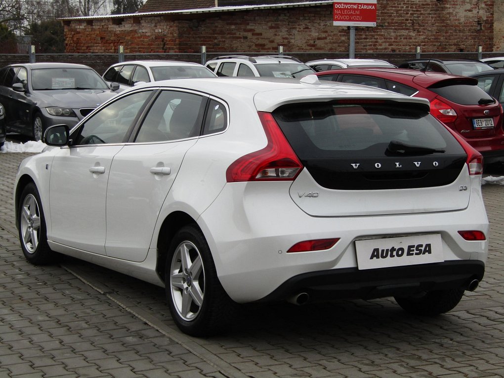 Volvo V40 2.0 D 