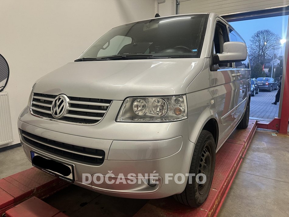 Volkswagen Multivan 2.5TDI 