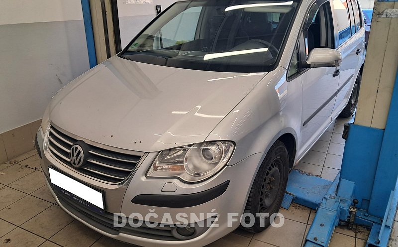 Volkswagen Touran 1.9TDi 