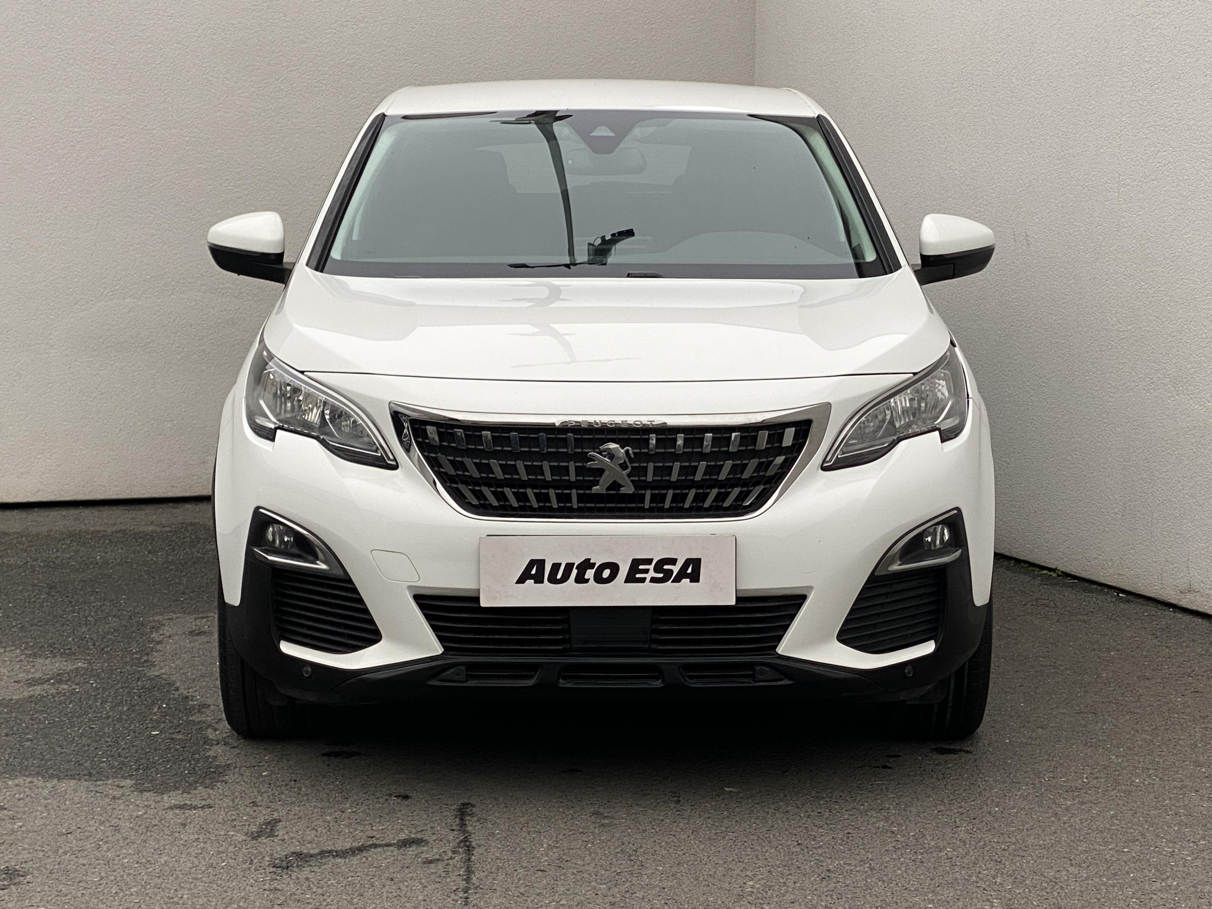 Peugeot 3008, 2018 - pohled č. 2