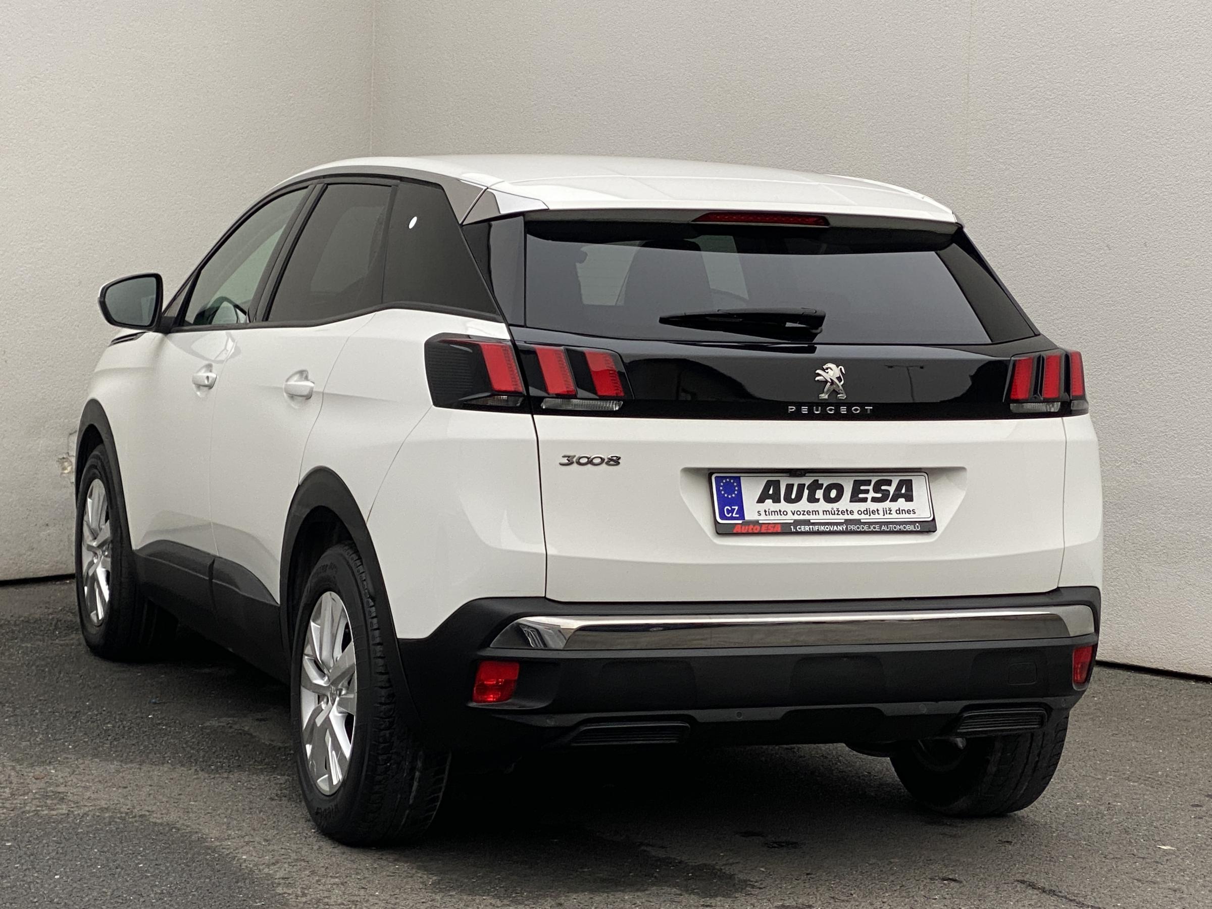 Peugeot 3008, 2018 - pohled č. 6