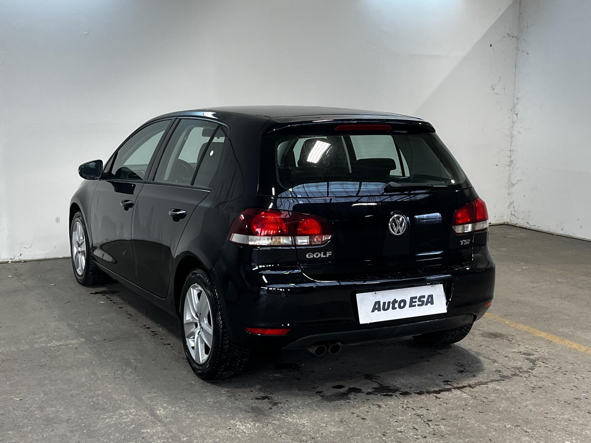 Volkswagen Golf, 2011 - pohled č. 4