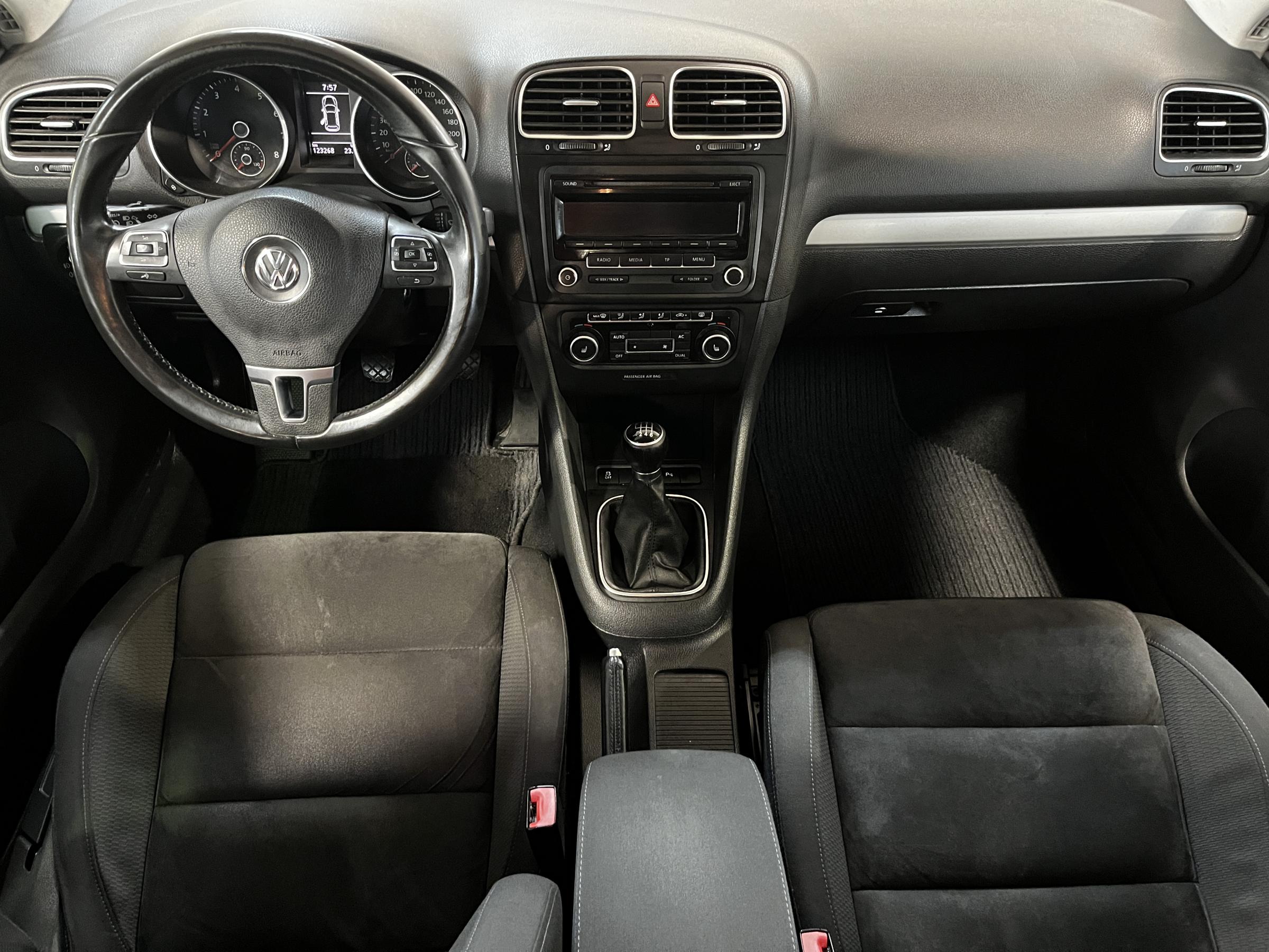 Volkswagen Golf, 2011 - pohled č. 8