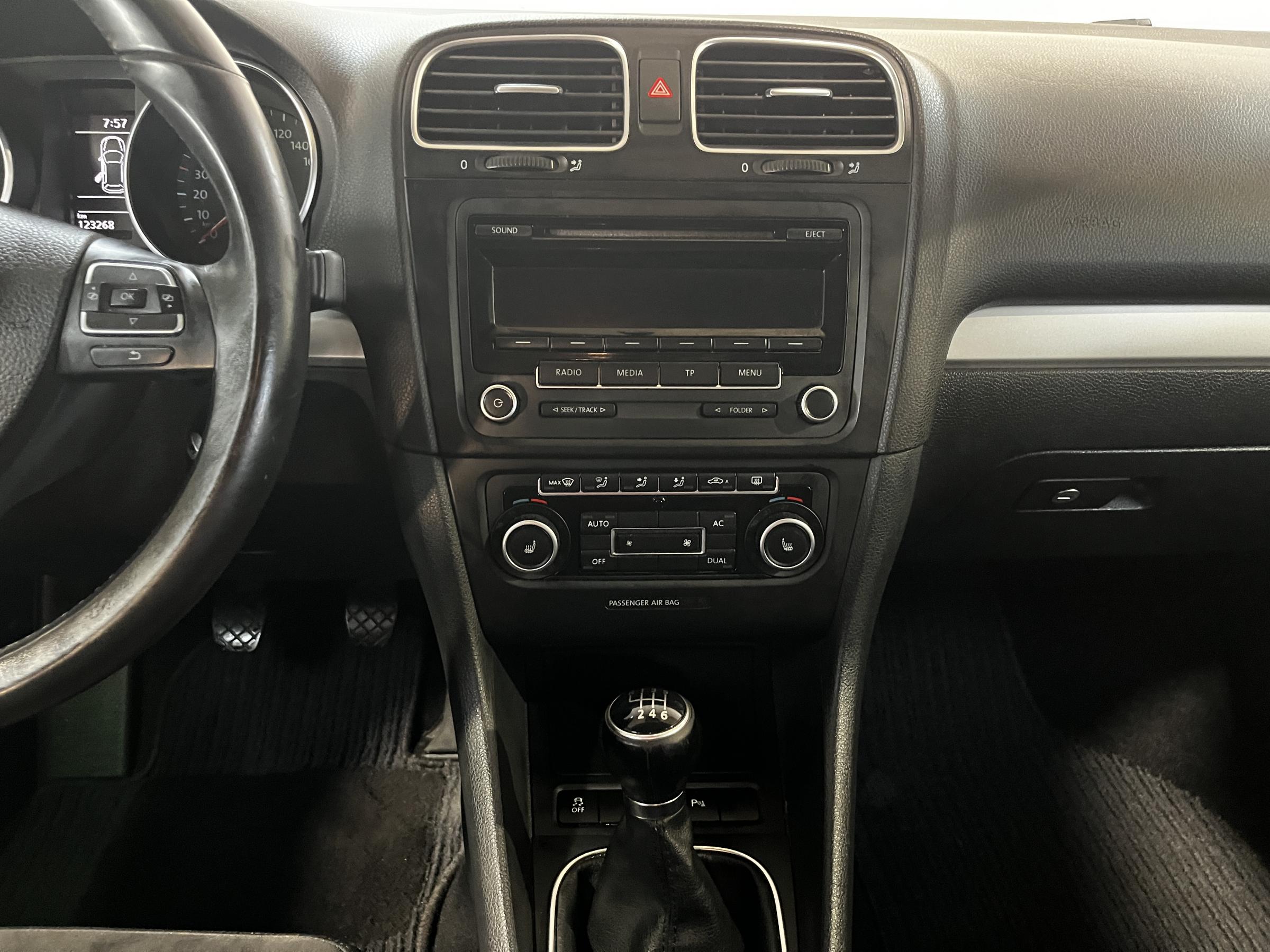 Volkswagen Golf, 2011 - pohled č. 9