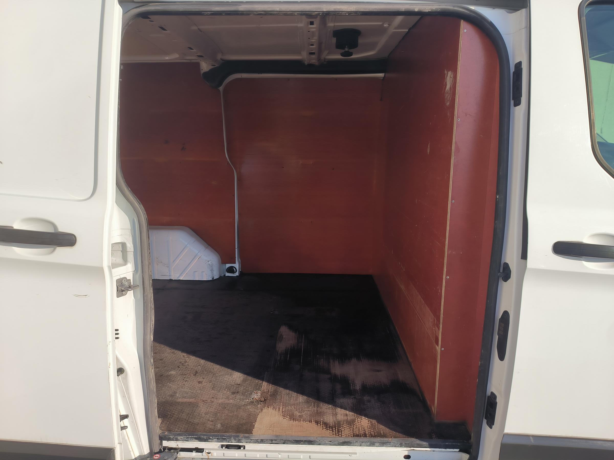 Ford Transit Custom, 2017 - pohled č. 9