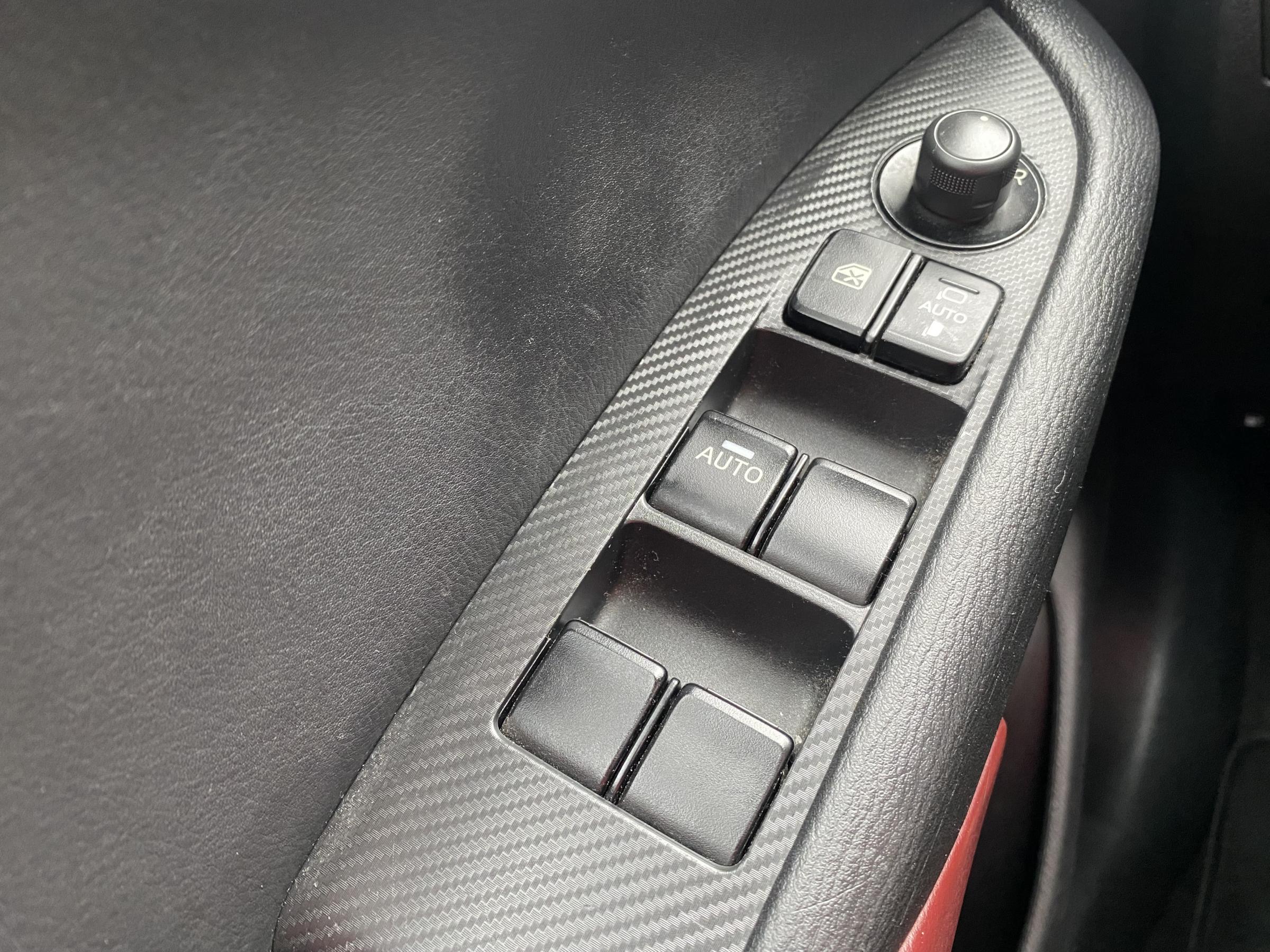 Mazda CX-3, 2017 - pohled č. 12