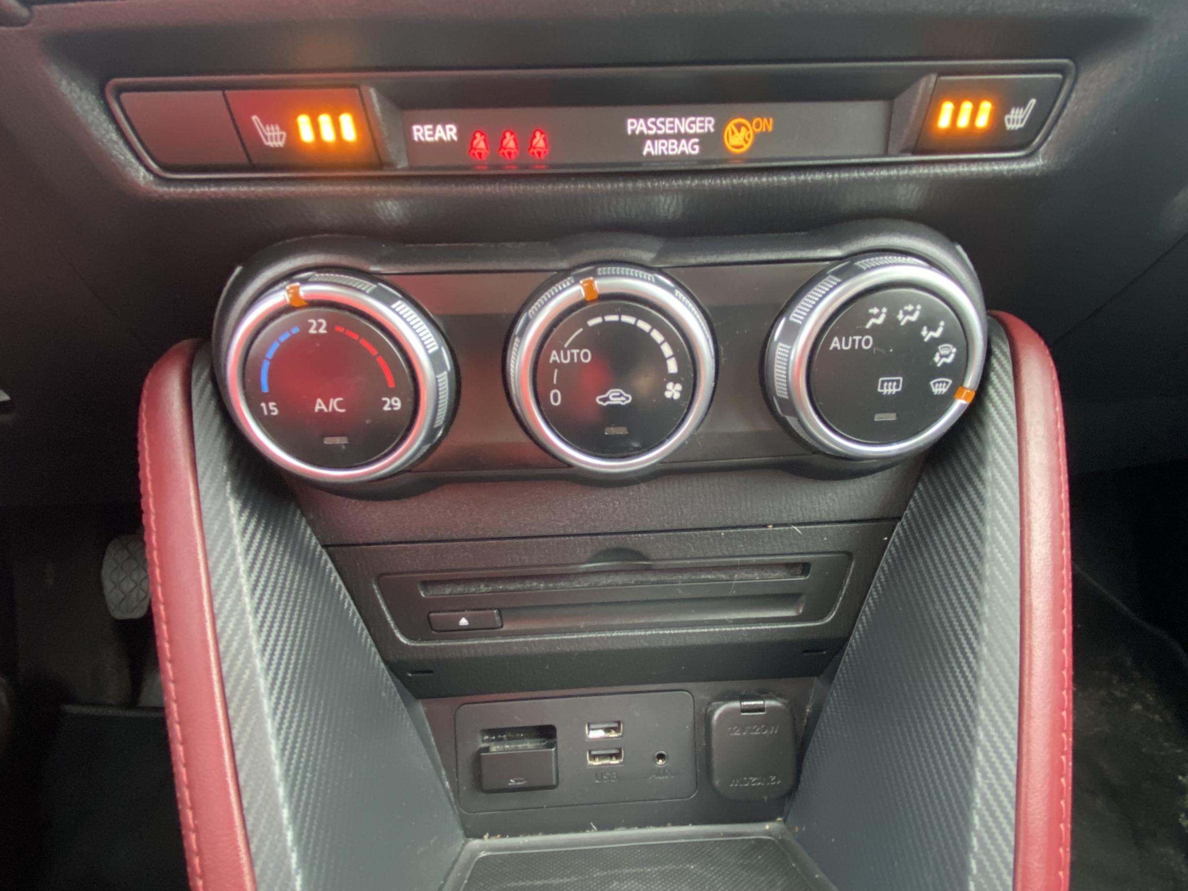 Mazda CX-3, 2017 - pohled č. 17