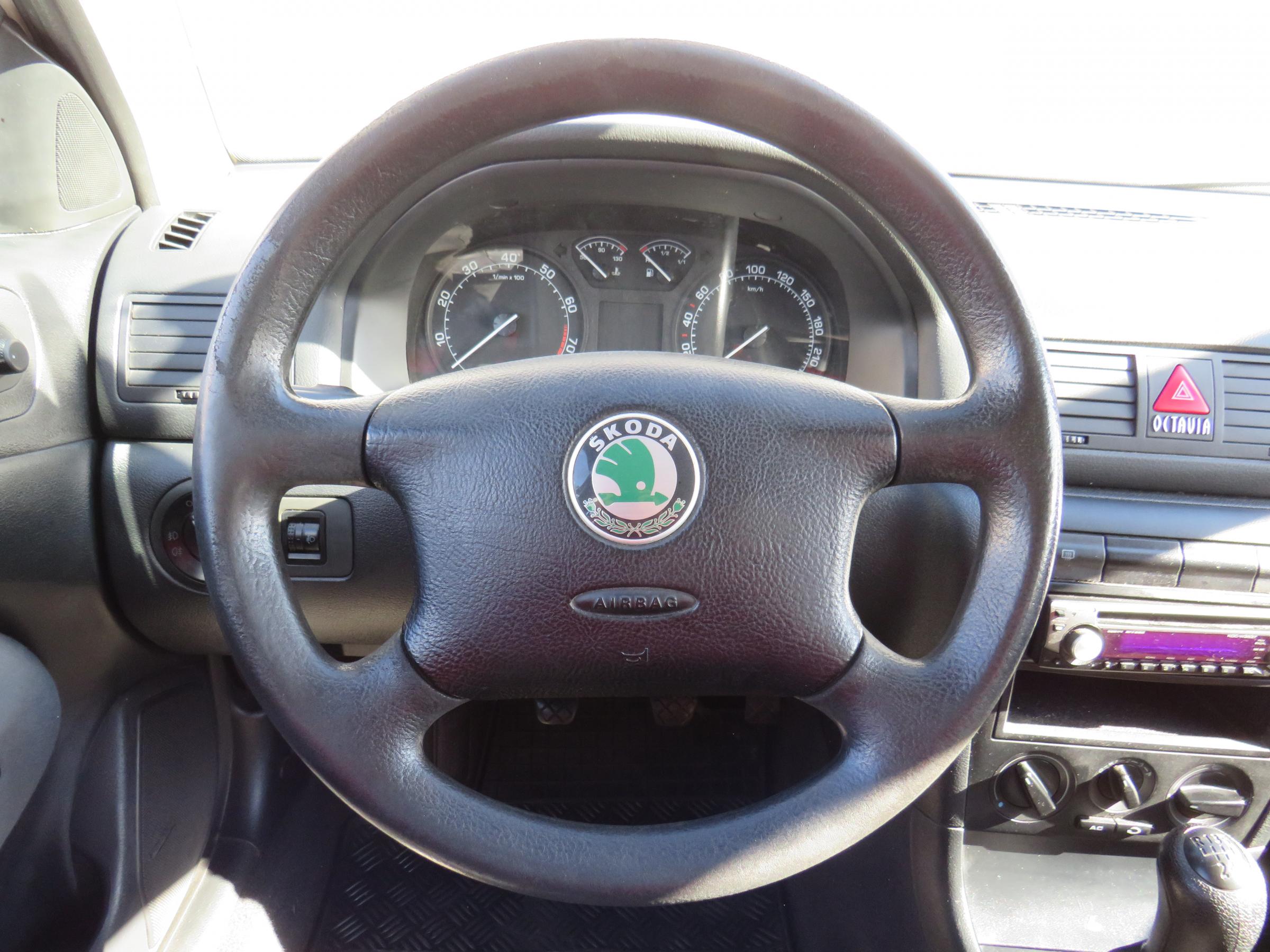 Škoda Octavia II, 2005 - pohled č. 14