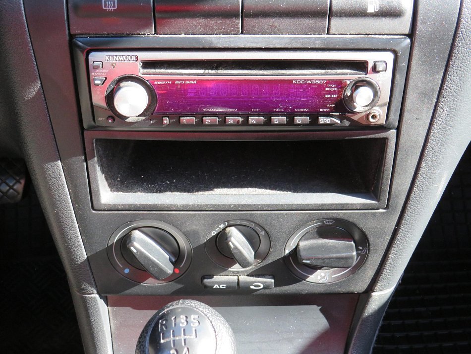 Škoda Octavia 1.6i Tour