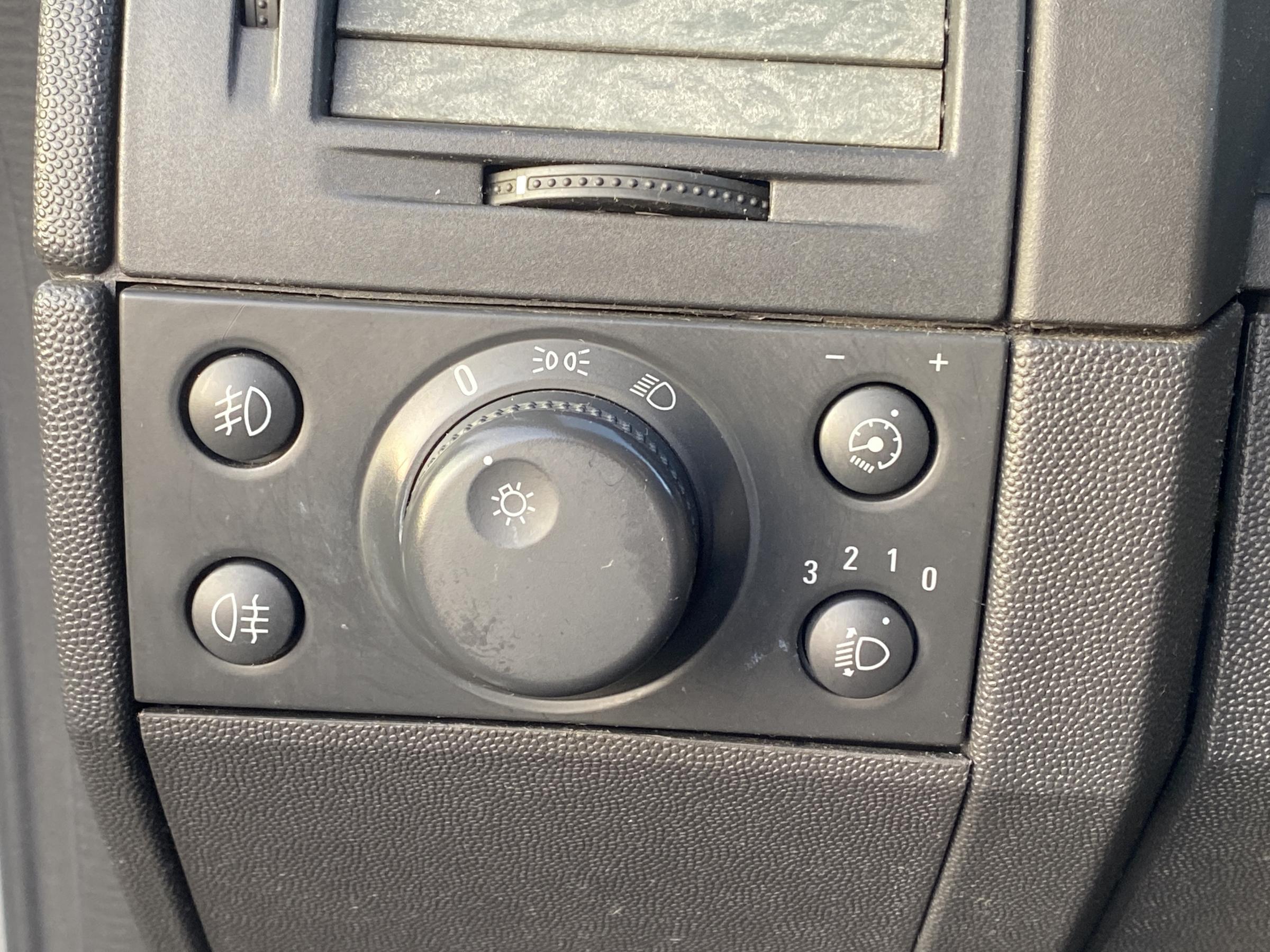 Opel Meriva, 2008 - pohled č. 18