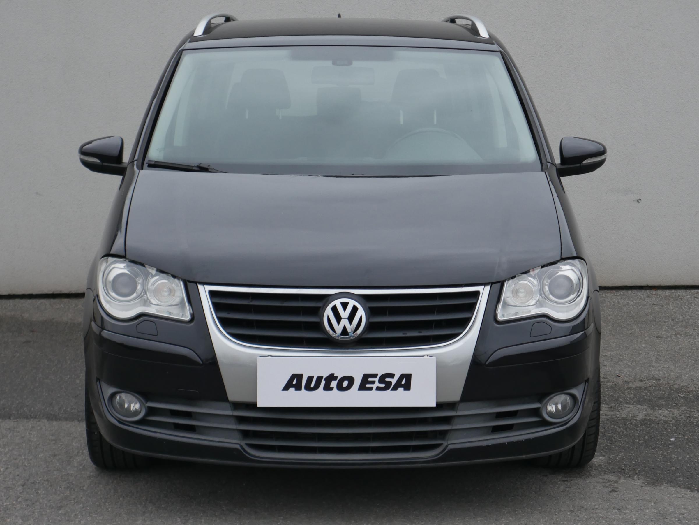 Volkswagen Touran, 2009 - pohled č. 2