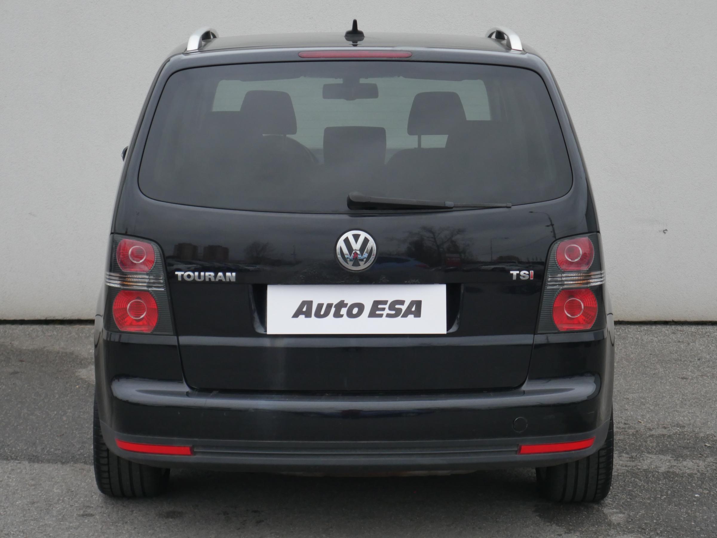 Volkswagen Touran, 2009 - pohled č. 5