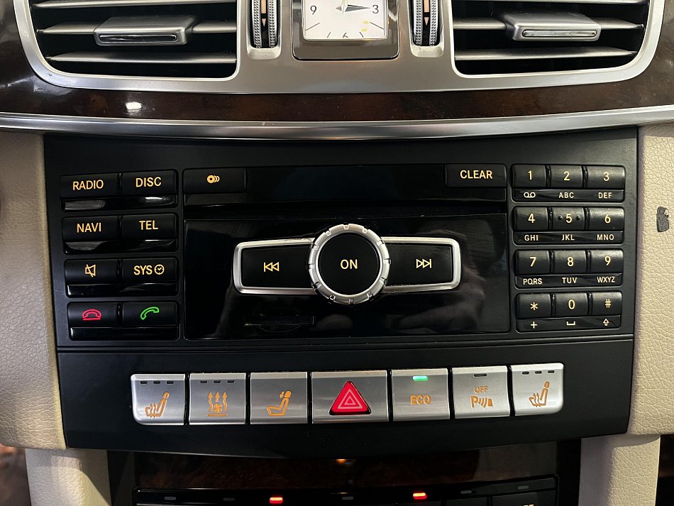 Mercedes-Benz Třída E 2.2 CDi Elegance E250