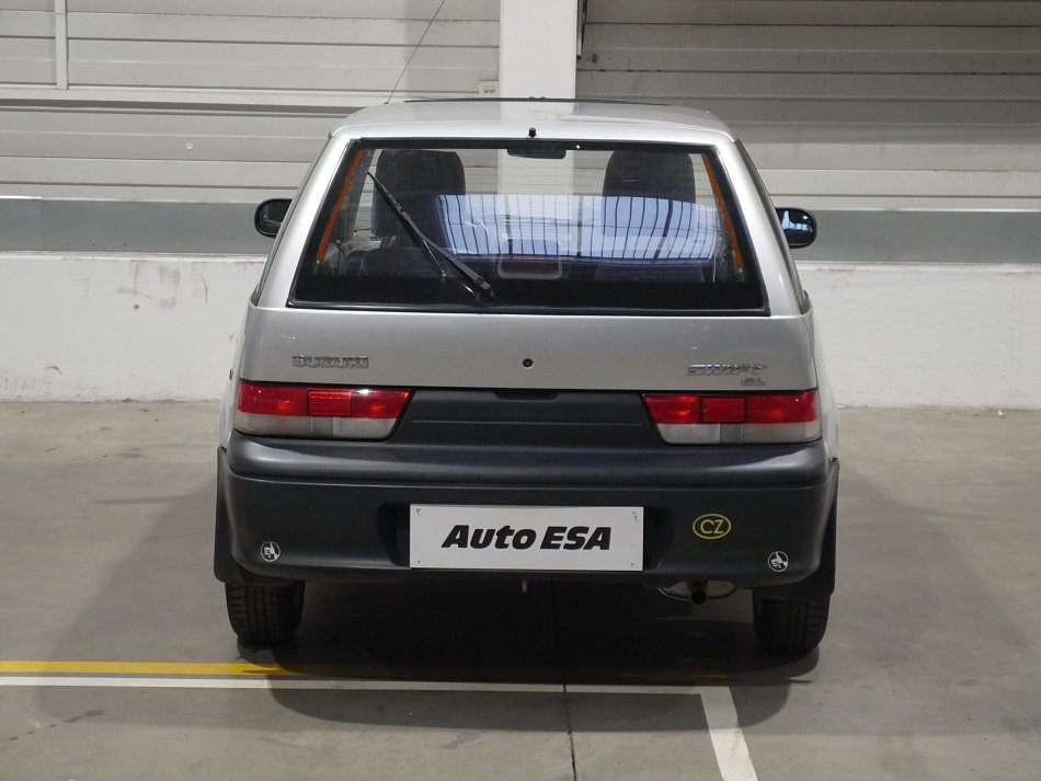 Suzuki Swift 1.0i 