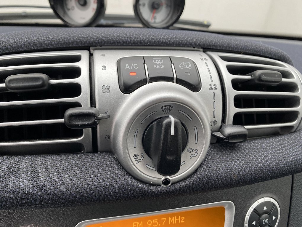 Smart Fortwo 1.0 i Pure