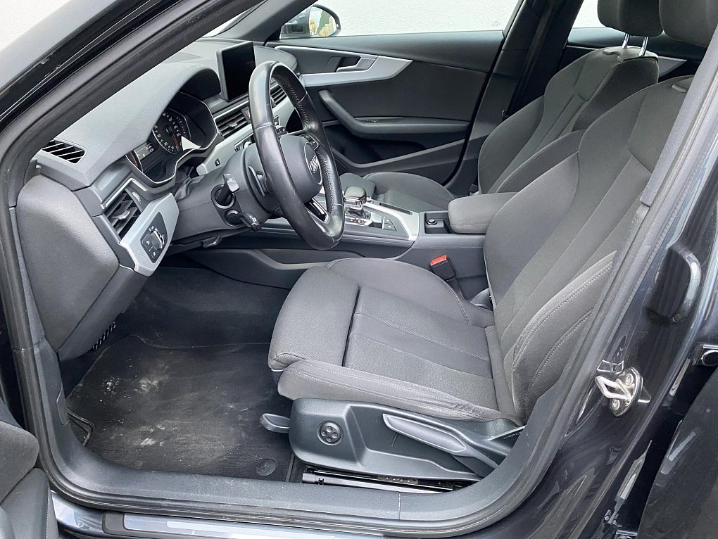 Audi A4 2.0 TFSi Sport