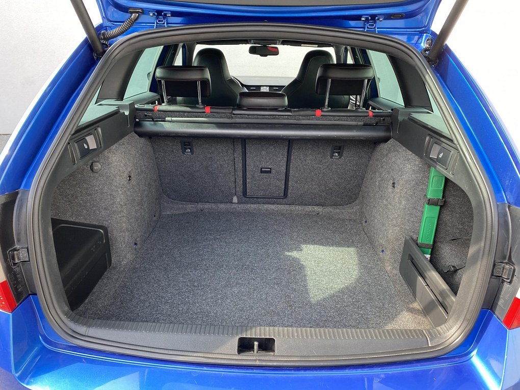 Škoda Octavia III 2.0TDi RS