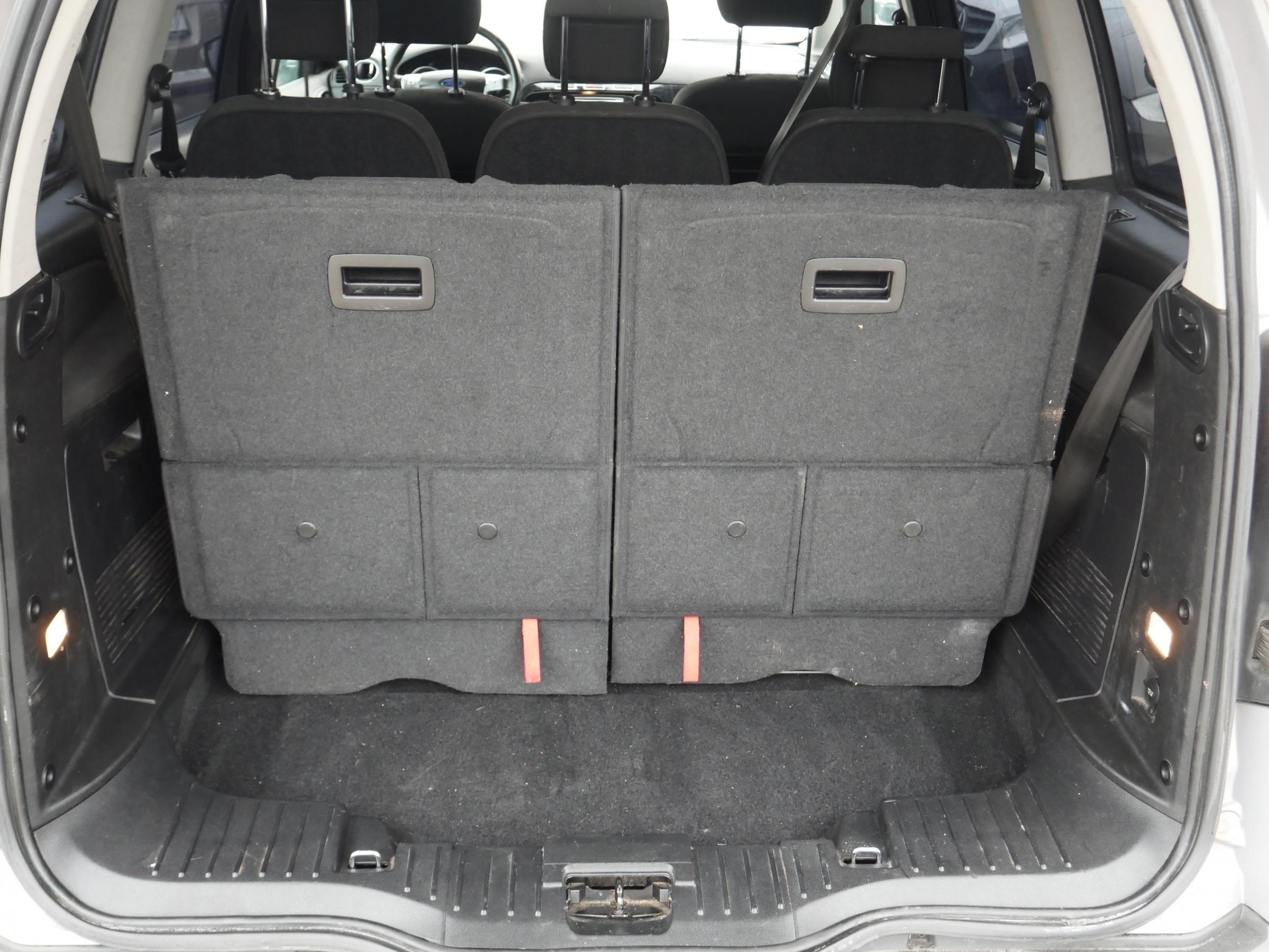 Ford Galaxy, 2011 - pohled č. 7