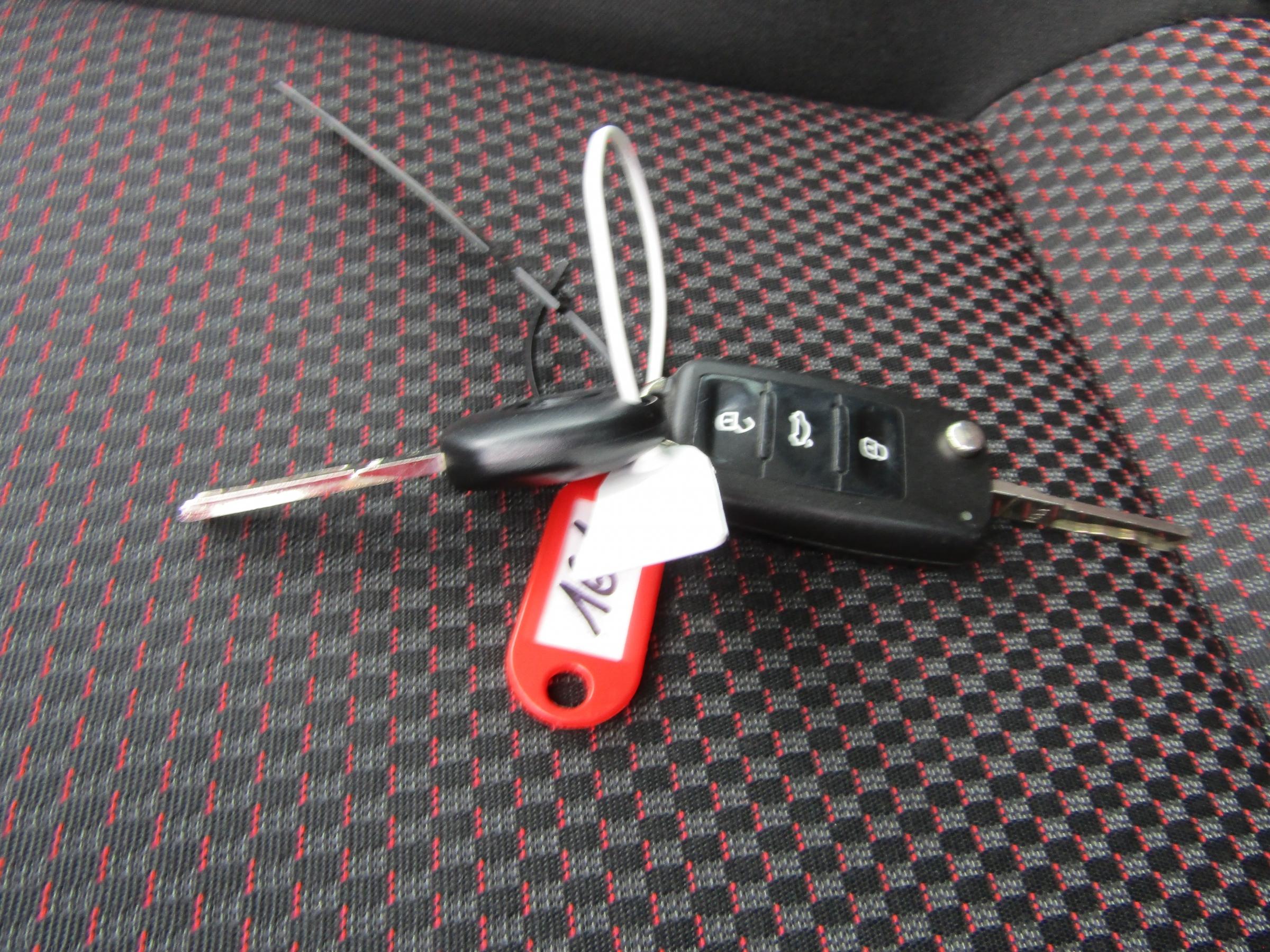 Škoda Rapid, 2014 - pohled č. 22