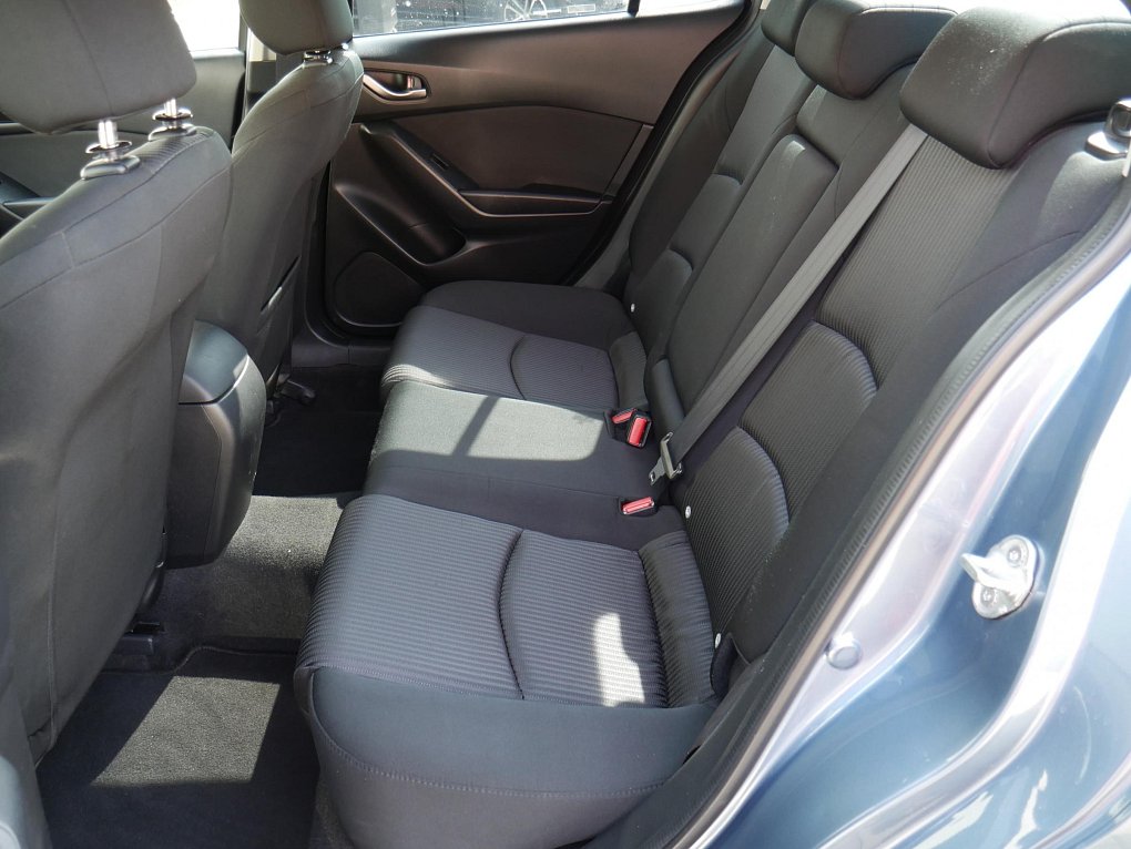 Mazda 3 2.0 SKY ACTIV 