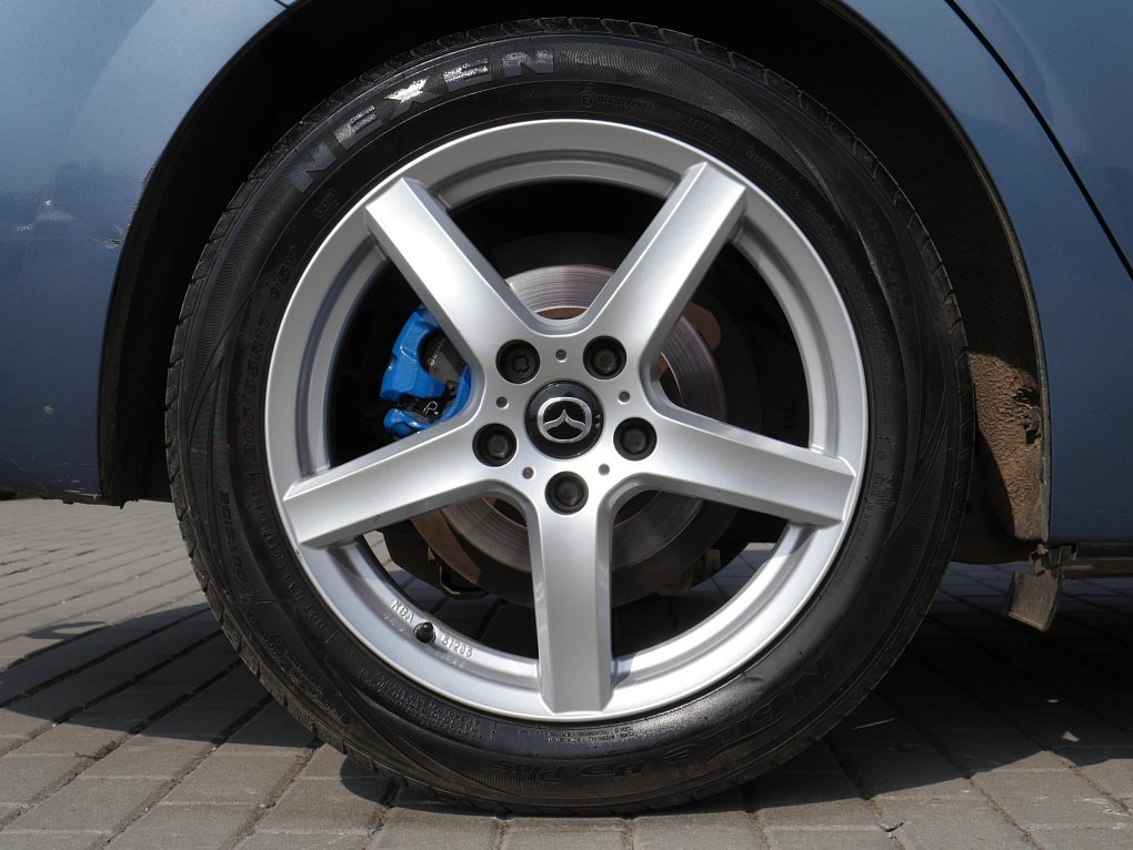 Mazda 3 2.0 SKY ACTIV 