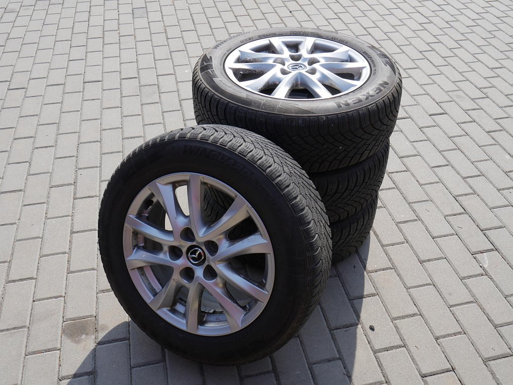 Mazda 3 2.0 SKY ACTIV 