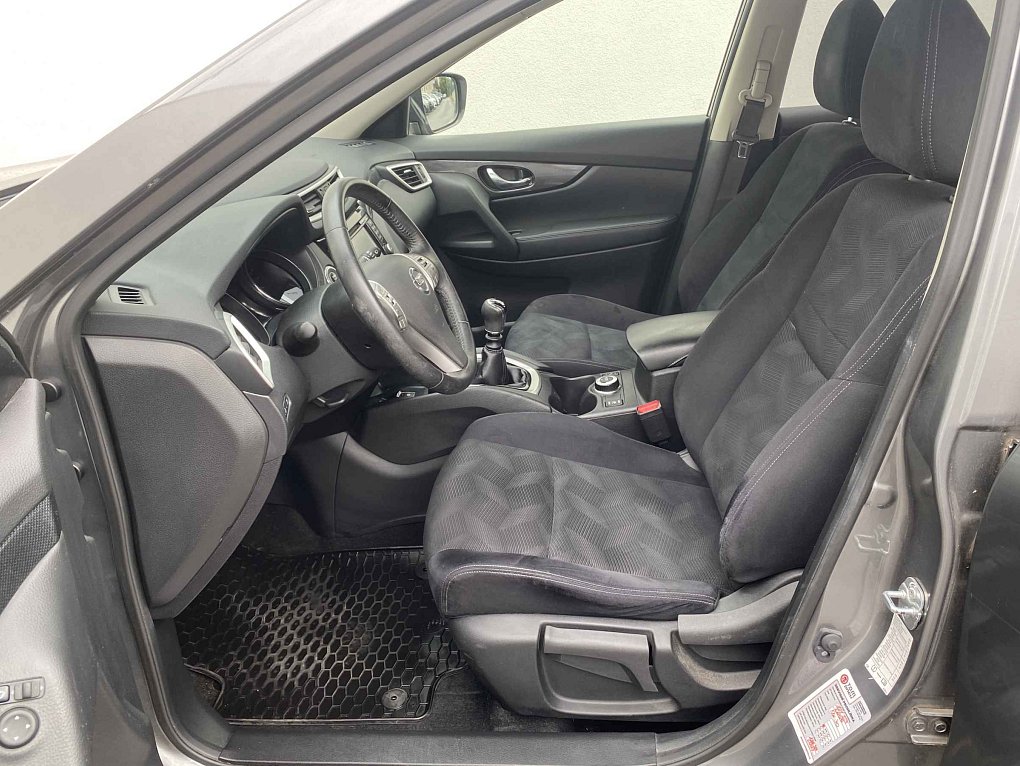 Nissan X-Trail 1.6 dCi  4x4
