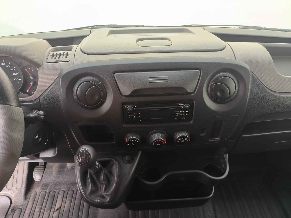 Nissan NV400 2.3dCi  L2H2