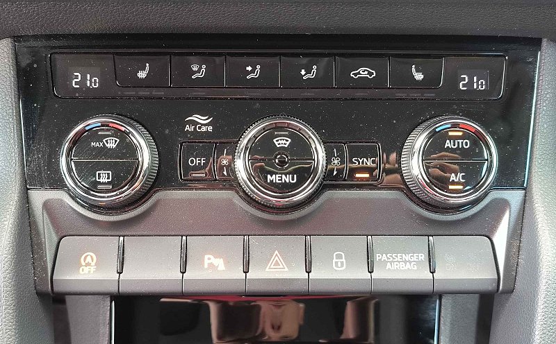 Škoda Karoq 2.0TDi Selection