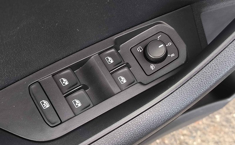 Škoda Karoq 2.0TDi Selection