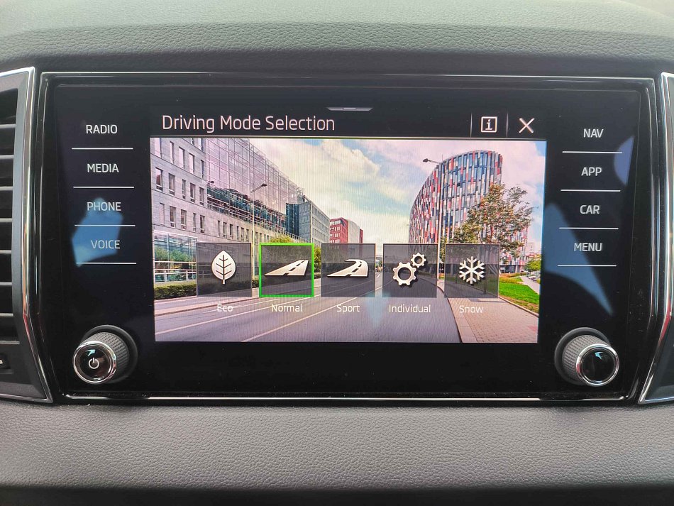 Škoda Karoq 2.0TDi Selection 4x4 Top Selection