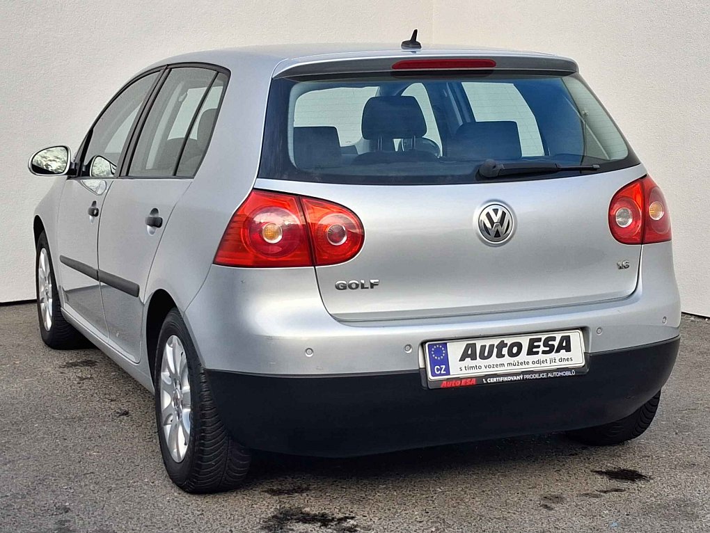 Volkswagen Golf 1.6 MPi Comfortline