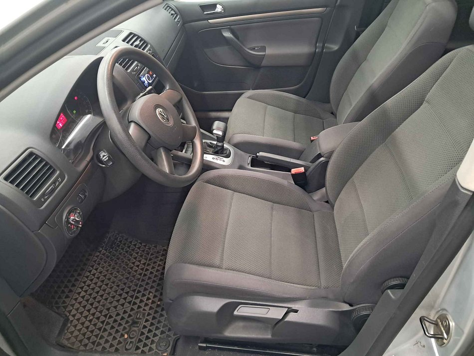 Volkswagen Golf 1.6 TFSI 