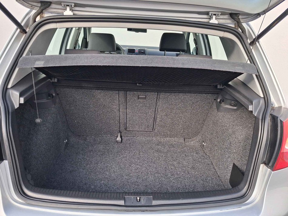 Volkswagen Golf 1.6 MPi Comfortline