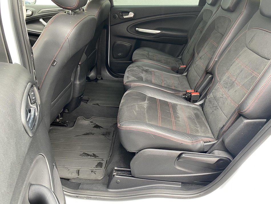 Ford S-MAX 2.0 EB Titanium