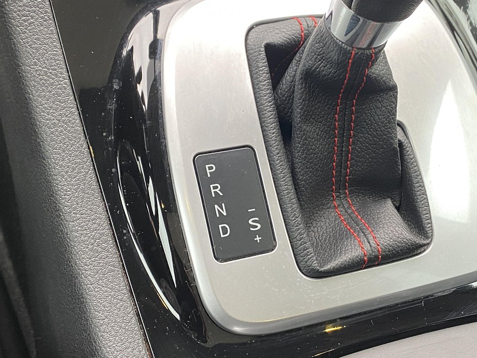 Ford S-MAX 2.0 EB Titanium