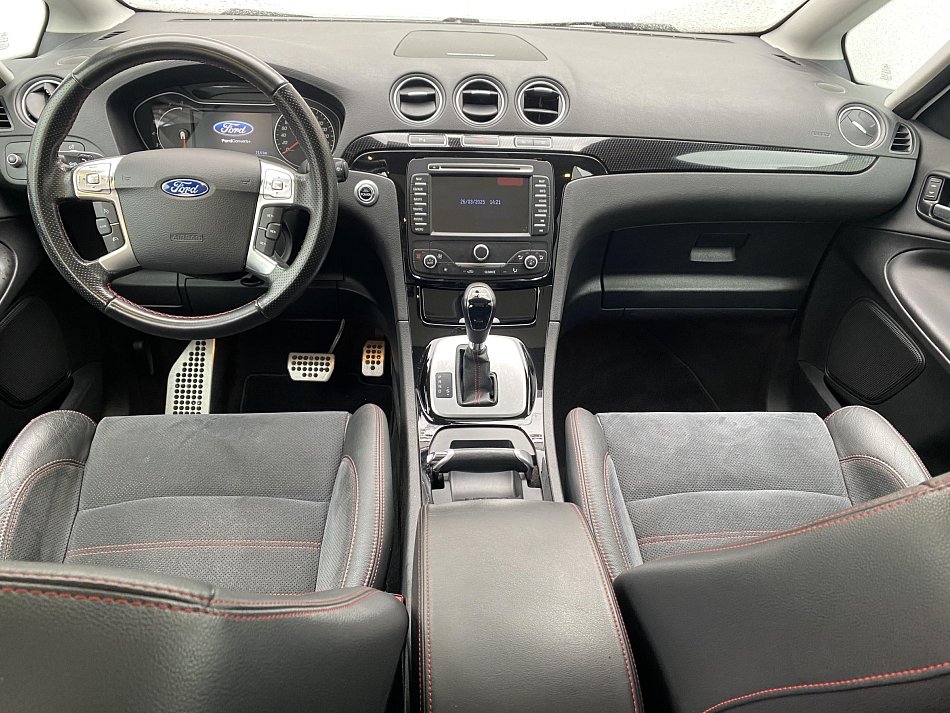 Ford S-MAX 2.0 EB Titanium