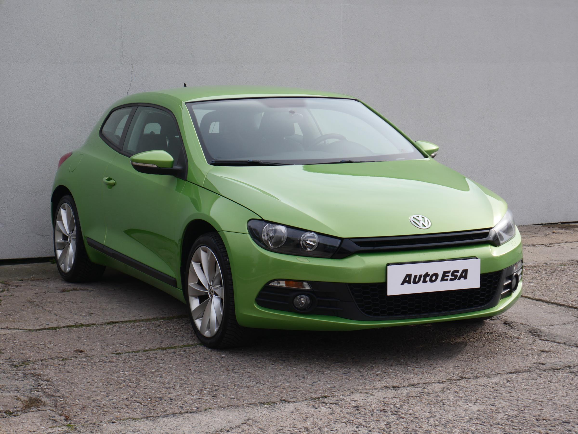 Volkswagen Scirocco, 2011