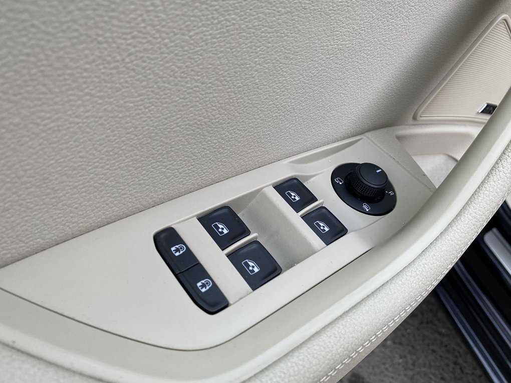 Škoda Superb III 2.0 TDi Style