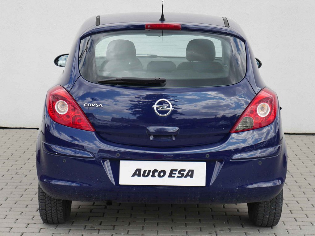 Opel Corsa 1.0i 