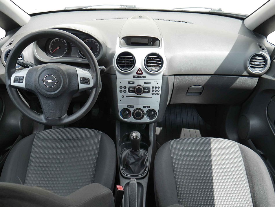 Opel Corsa 1.0i 