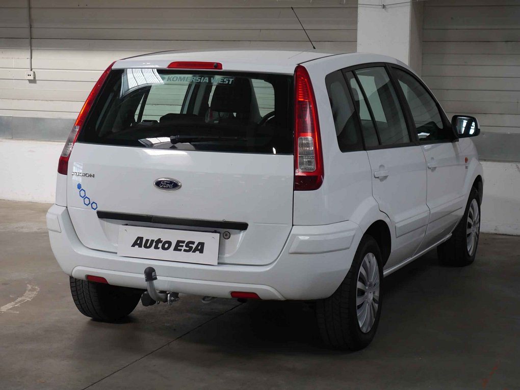 Ford Fusion 1.4i 